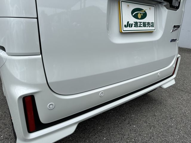 Suzuki SPACIA 2023-06 11665-12