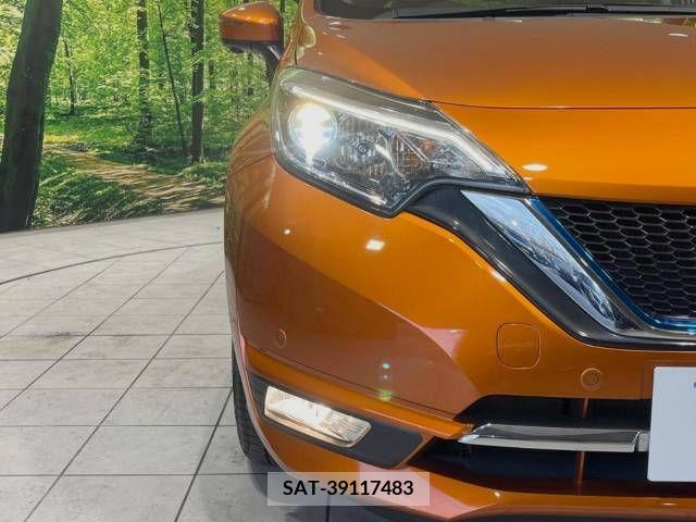 Nissan NOTE 2017-03 305372-12