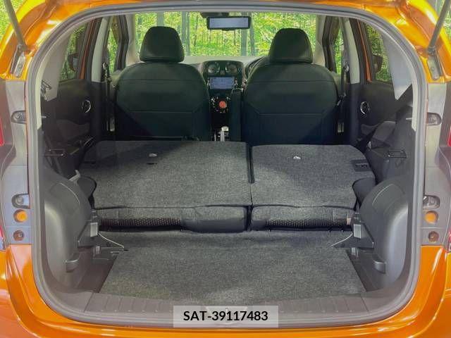 Nissan NOTE 2017-03 305372-11