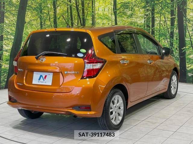 Nissan NOTE 2017-03 305372-17