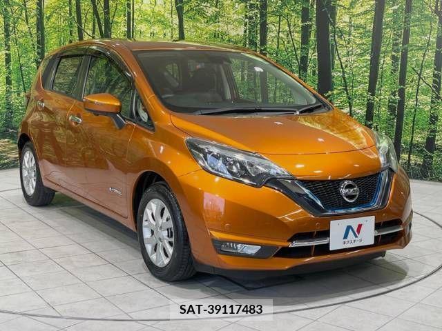 Nissan NOTE 2017-03 305372-16