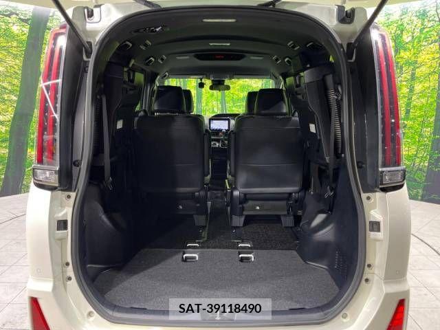 Toyota NOAH 2019-03 279465-11
