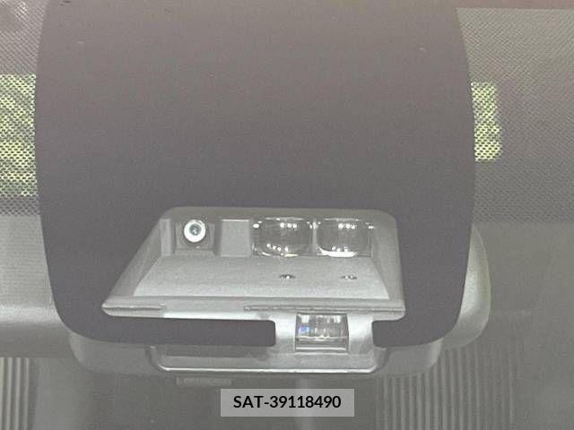 Toyota NOAH 2019-03 279465-4
