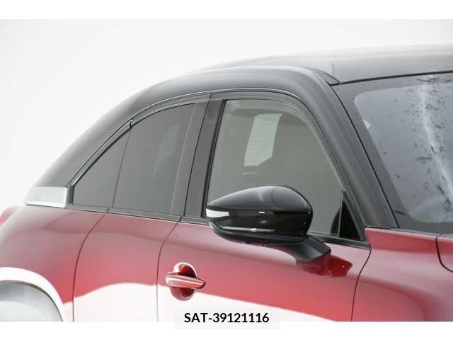 Mazda MX-30 2022-11 214108-3