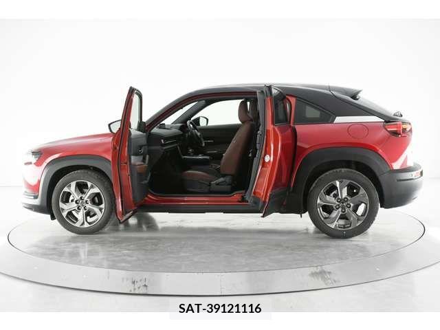 Mazda MX-30 2022-11 214108-5