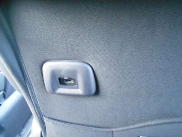 Nissan SERENA 2017-03 27008-4