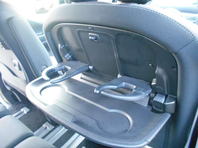 Nissan SERENA 2017-03 27008-5