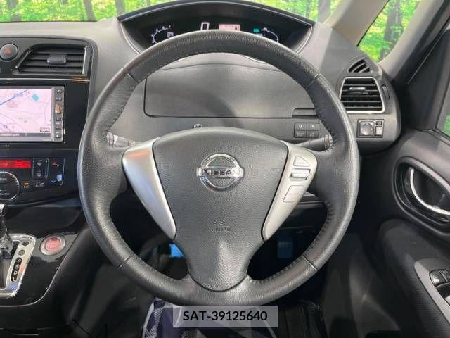 Nissan SERENA 2011-03 384929-12
