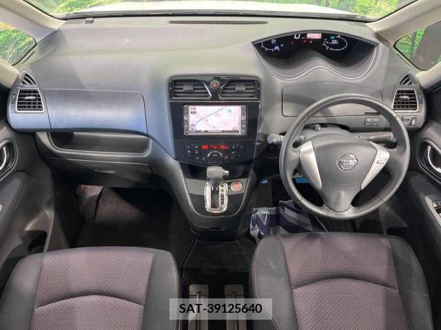 Nissan SERENA 2011-03 384929-1