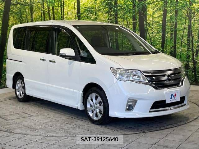 Nissan SERENA 2011-03 384929-17