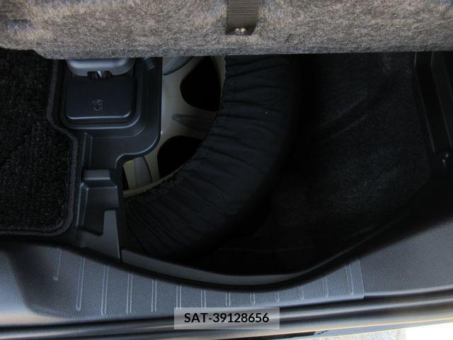 Toyota VELLFIRE 2024-04 287935-12
