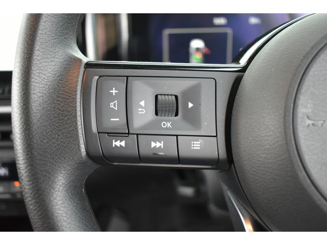 Nissan NOTE 2021-07 6878-13