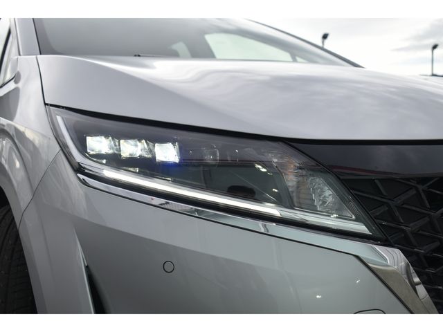 Nissan NOTE 2021-07 6878-21