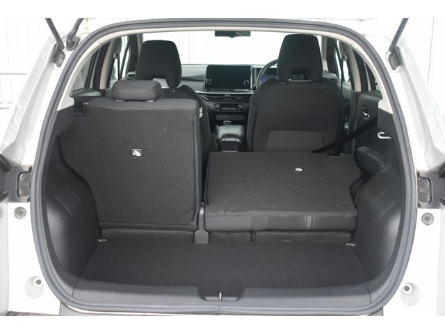 Nissan NOTE 2021-07 6878-19