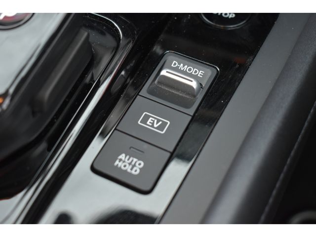 Nissan NOTE 2021-07 6878-10