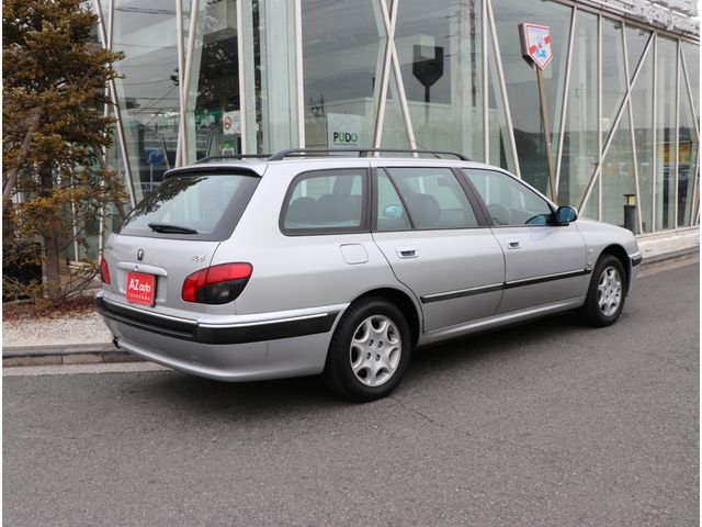 Peugeot 406 2001-03 738-2