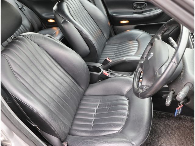 Peugeot 406 2001-03 738-12