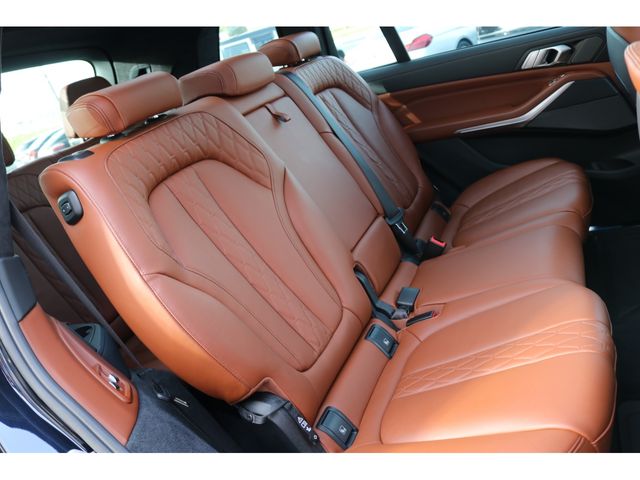 Bmw X7 2019-08 2074-24