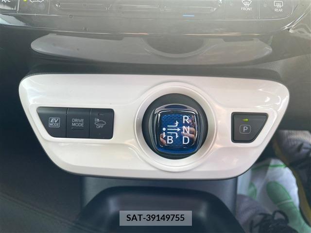 Toyota PRIUS 2019-02 348959-22