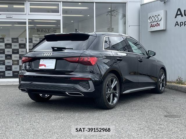 Audi A3 2021-10 223223-1