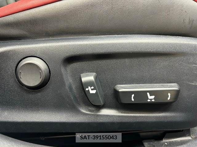 Lexus IS 2015-01 214266-9