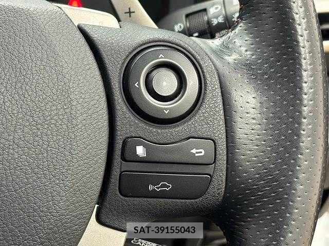 Lexus IS 2015-01 214266-6