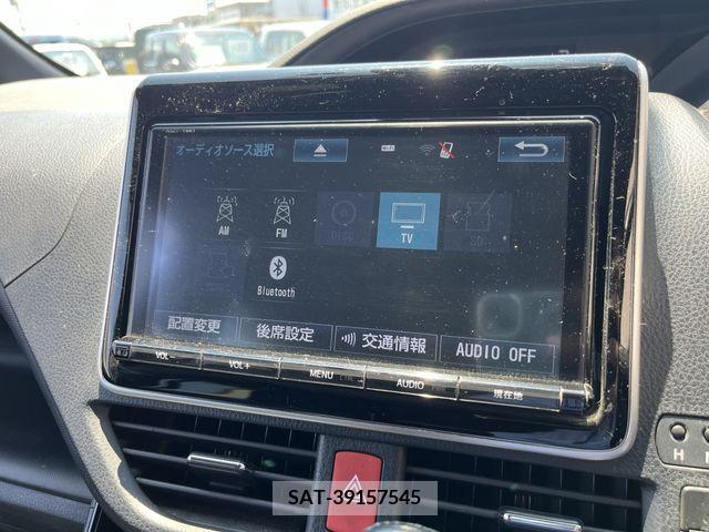 Toyota NOAH 2017-08 321535-15