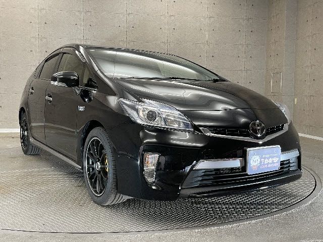Toyota PRIUS PHV 2013-11 24063-5