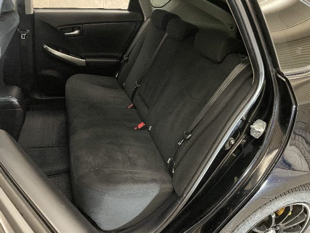 Toyota PRIUS PHV 2013-11 24063-13