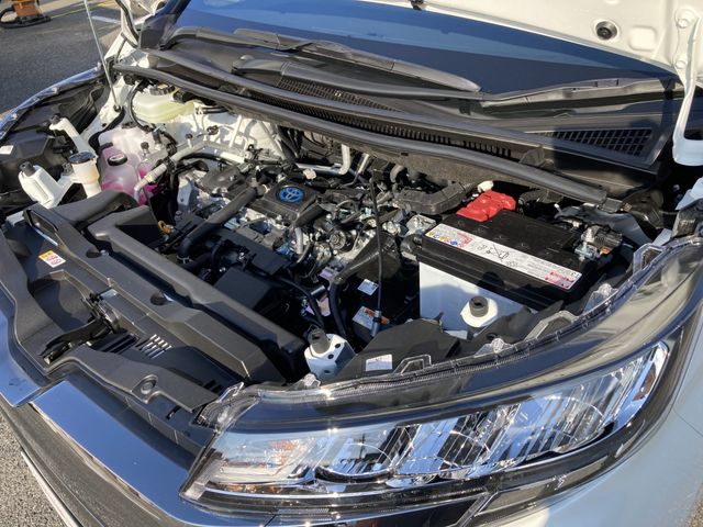 Toyota NOAH HYBRID 2023-11 29274-28