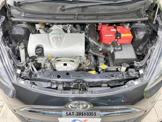 Toyota SIENTA 2017-03 325972-18