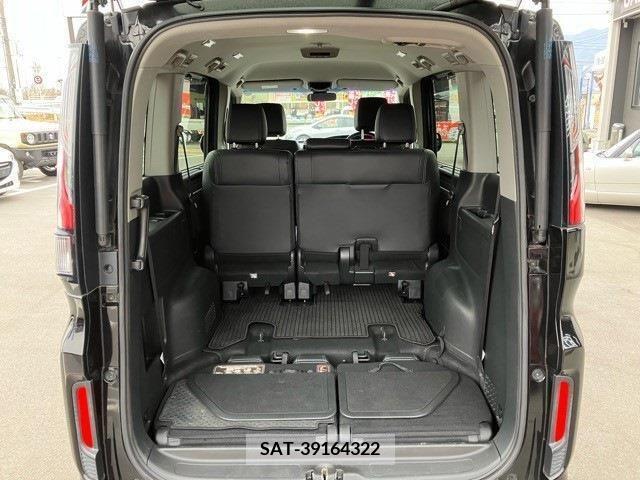 Honda e 2015-04 217175-16
