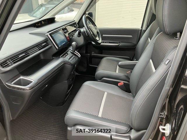 Honda e 2015-04 217175-11