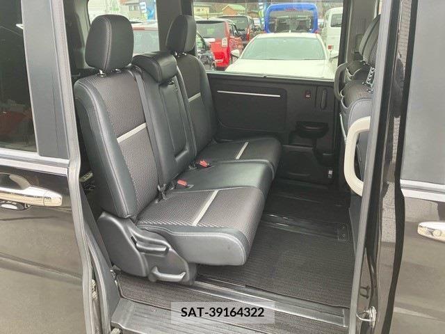 Honda e 2015-04 217175-12