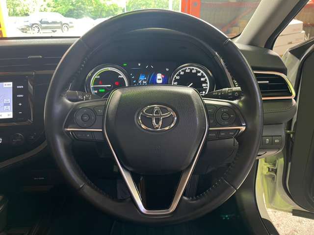 Toyota CAMRY HYBRID 2017-11 7169-11
