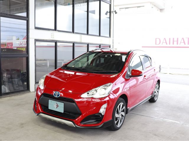 Toyota AQUA 2016-04 20438-3