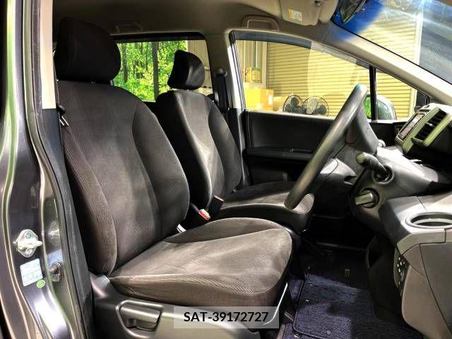 Honda FREED 2011-10 228904-8