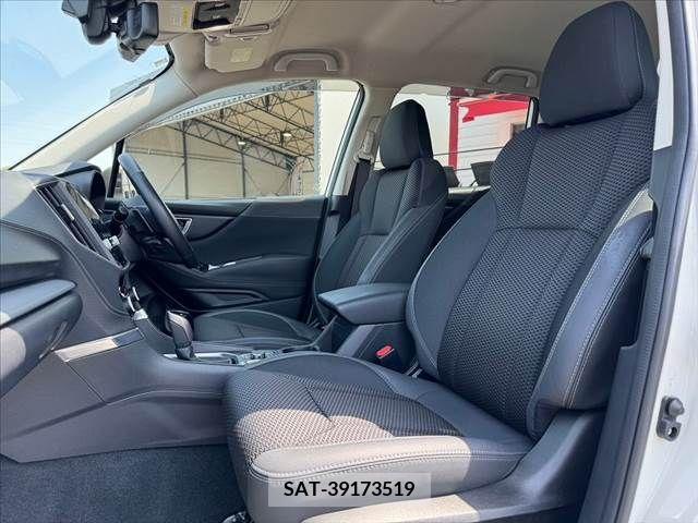 Subaru FORESTER 2018-09 236935-16