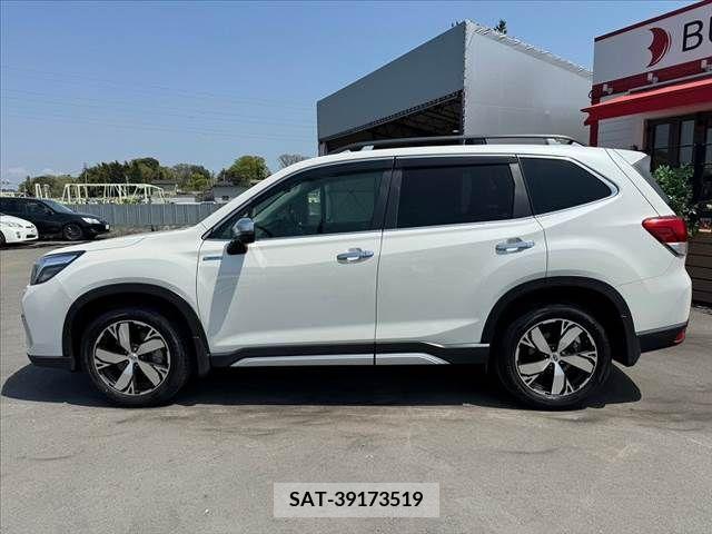 Subaru FORESTER 2018-09 236935-10