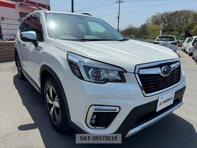Subaru FORESTER 2018-09 236935-7