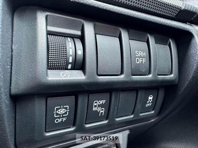 Subaru FORESTER 2018-09 236935-3
