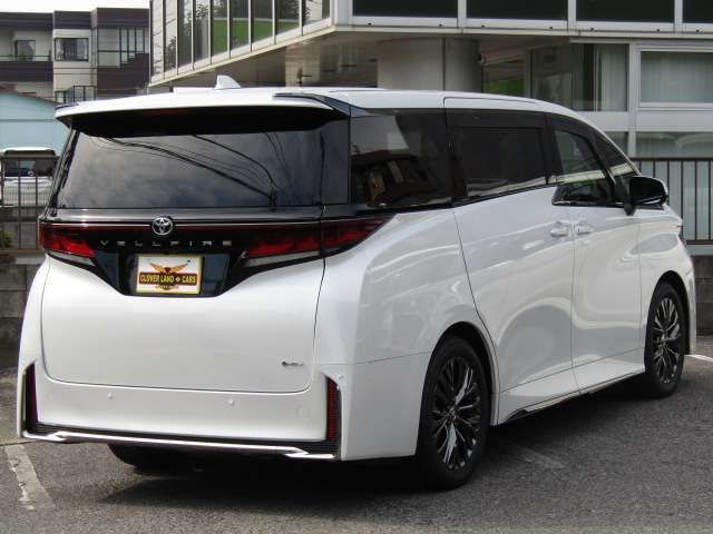 Toyota VELLFIRE 2023-10 185710-2