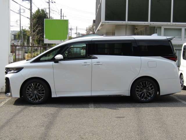 Toyota VELLFIRE 2023-10 185710-5