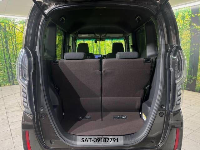Honda N BOX CUSTOM 2018-04 306989-10