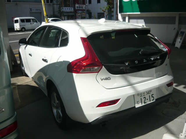 Volvo V40 2014-02 20323-2