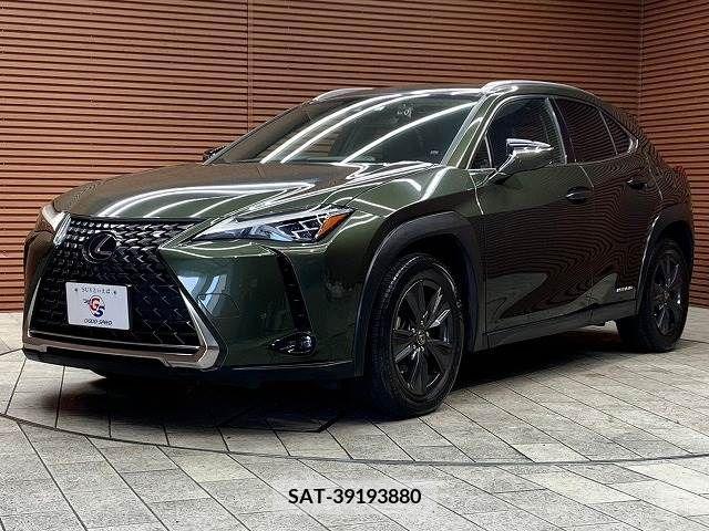 Lexus UX 2018-11 353941-14