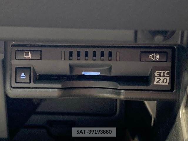 Lexus UX 2018-11 353941-9