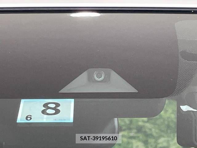Nissan NOTE 2019-08 218042-4