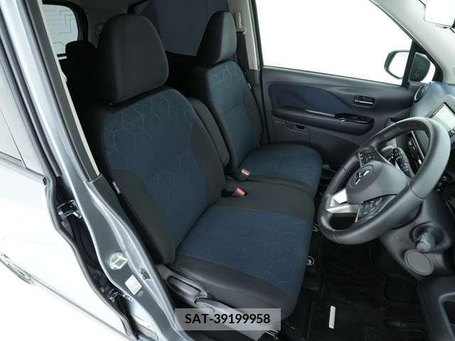 Mitsubishi EK X 2019-09 390601-5