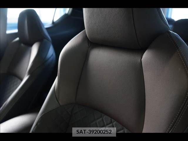 Toyota C-HR 2017-11 386828-7